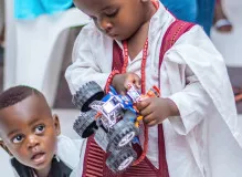 Celebrate with a Jaw-Dropping Black Birthday Cake