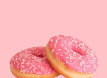 Delicious Birthday Cake for Mom - Celebrate Her Special Day in Style!