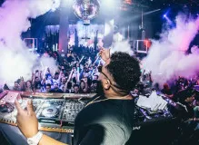 Looking for the best places to have a birthday party near me? Discover the top party spots in your area!